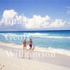GW01010-32 = Cancun beach - couple, Cancun, Yucatan, Mexico.